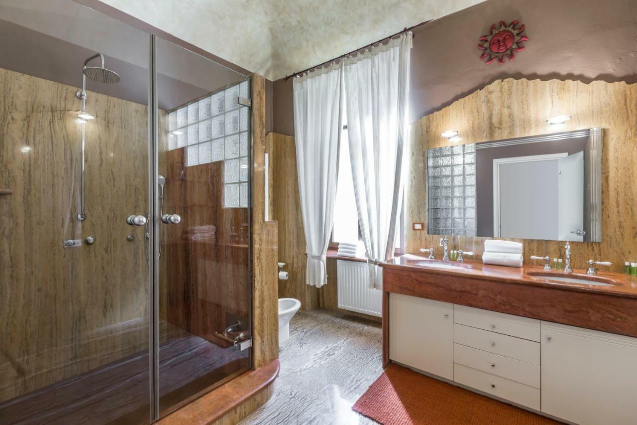 Roero Suite In The City Center อัสตี ภายนอก รูปภาพ